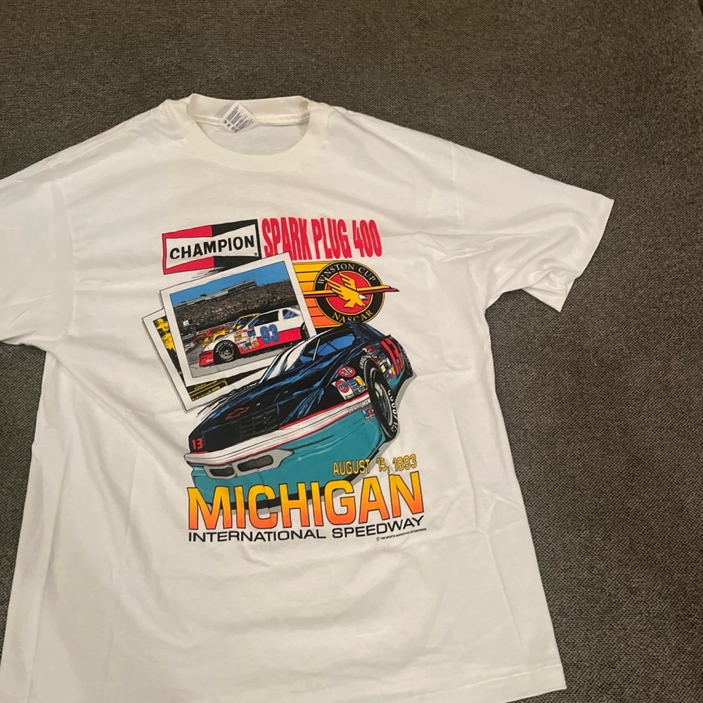 Mens Vintage TShirt Champion Sparkplug 400 1993 Nascar Michigan Winston Cup Xl